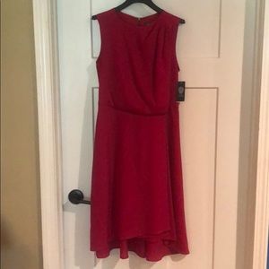 Vince Camuto dark pink dress